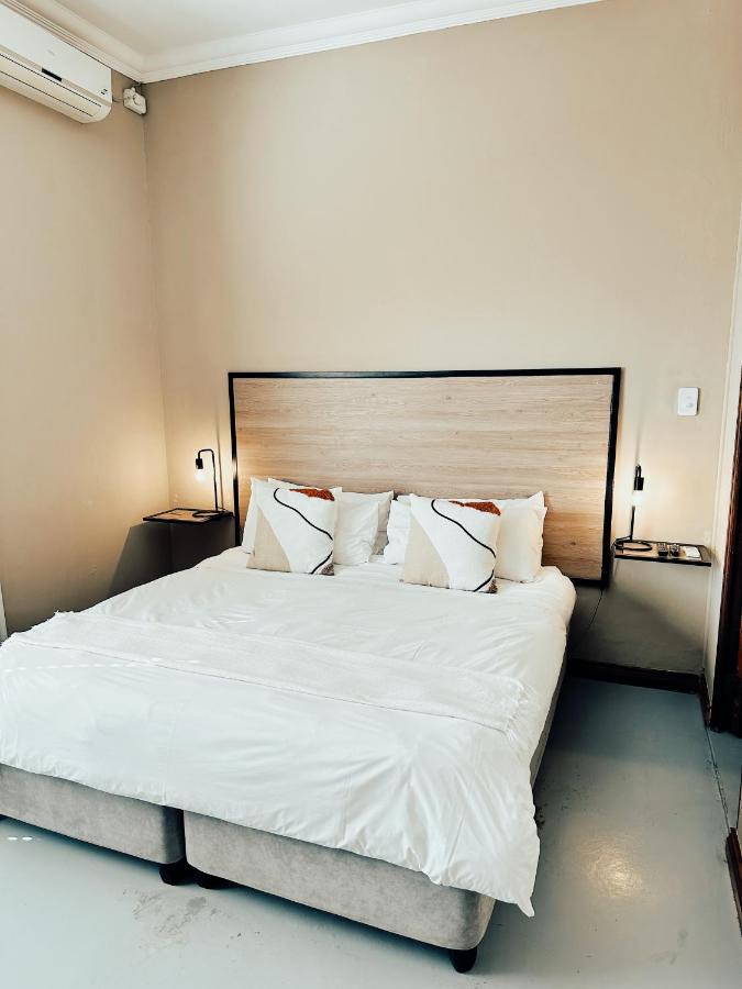 גרובלרסדאל Lighthouse Guesthouse & Cafe מראה חיצוני תמונה