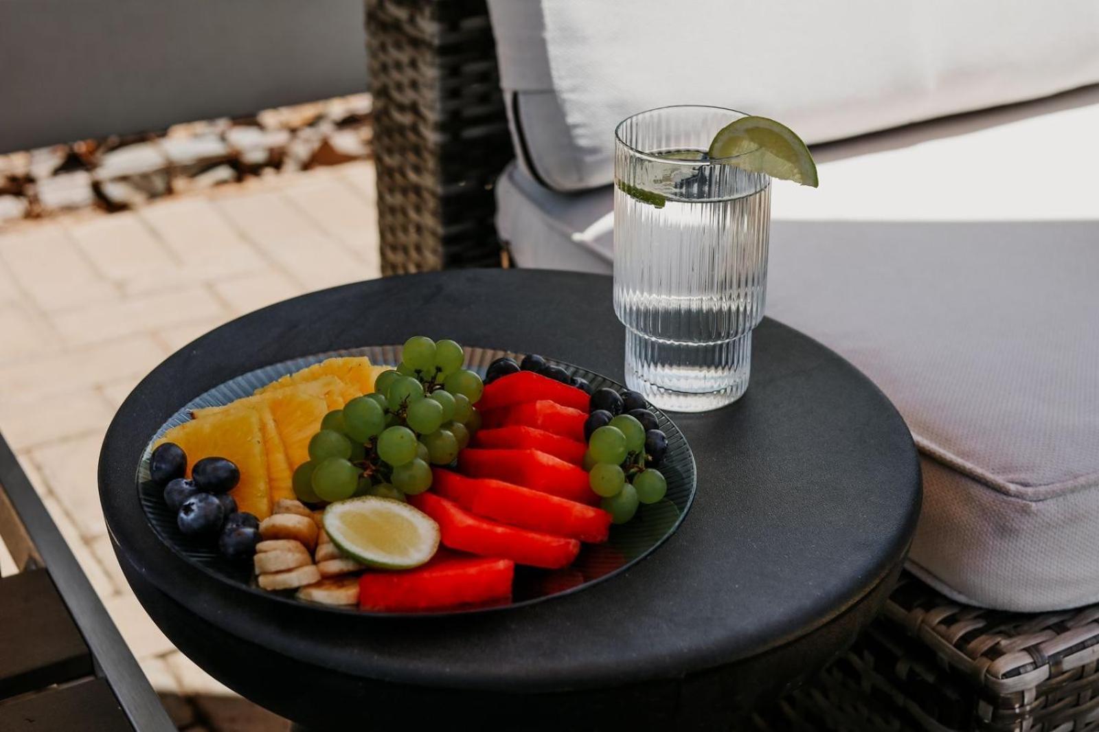גרובלרסדאל Lighthouse Guesthouse & Cafe מראה חיצוני תמונה